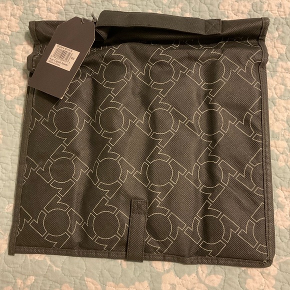 Serveware Set - Picture 3 of 12